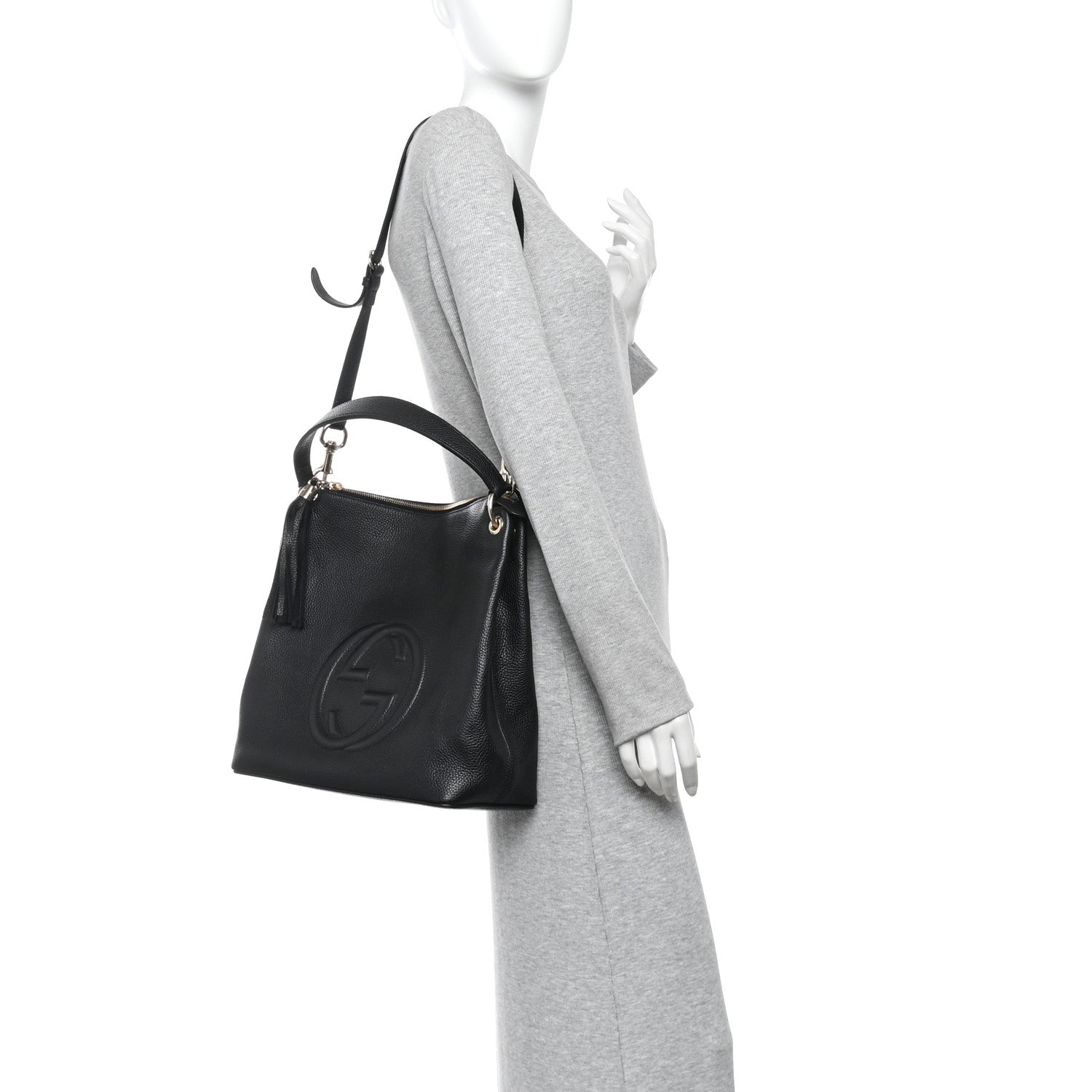Pebbled Calfskin Large Soho Hobo Black