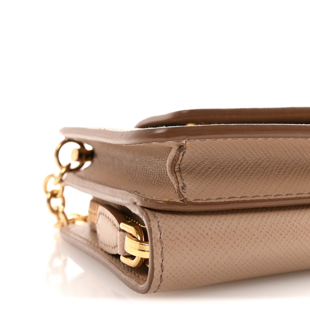 Saffiano Chain Wallet Cammeo