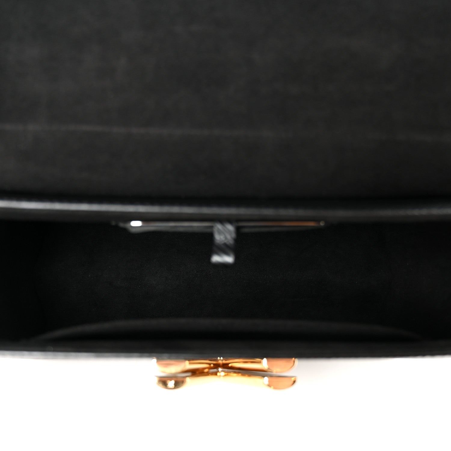 Epi Twist Braided Strap Shoulder Bag MM Black