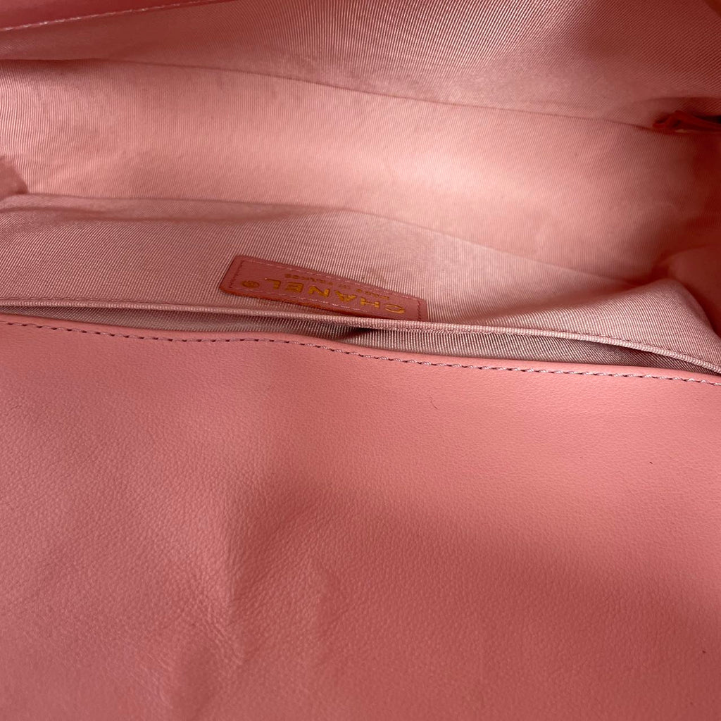 Chanel Medium Boy Flap Lambskin Pink 2018