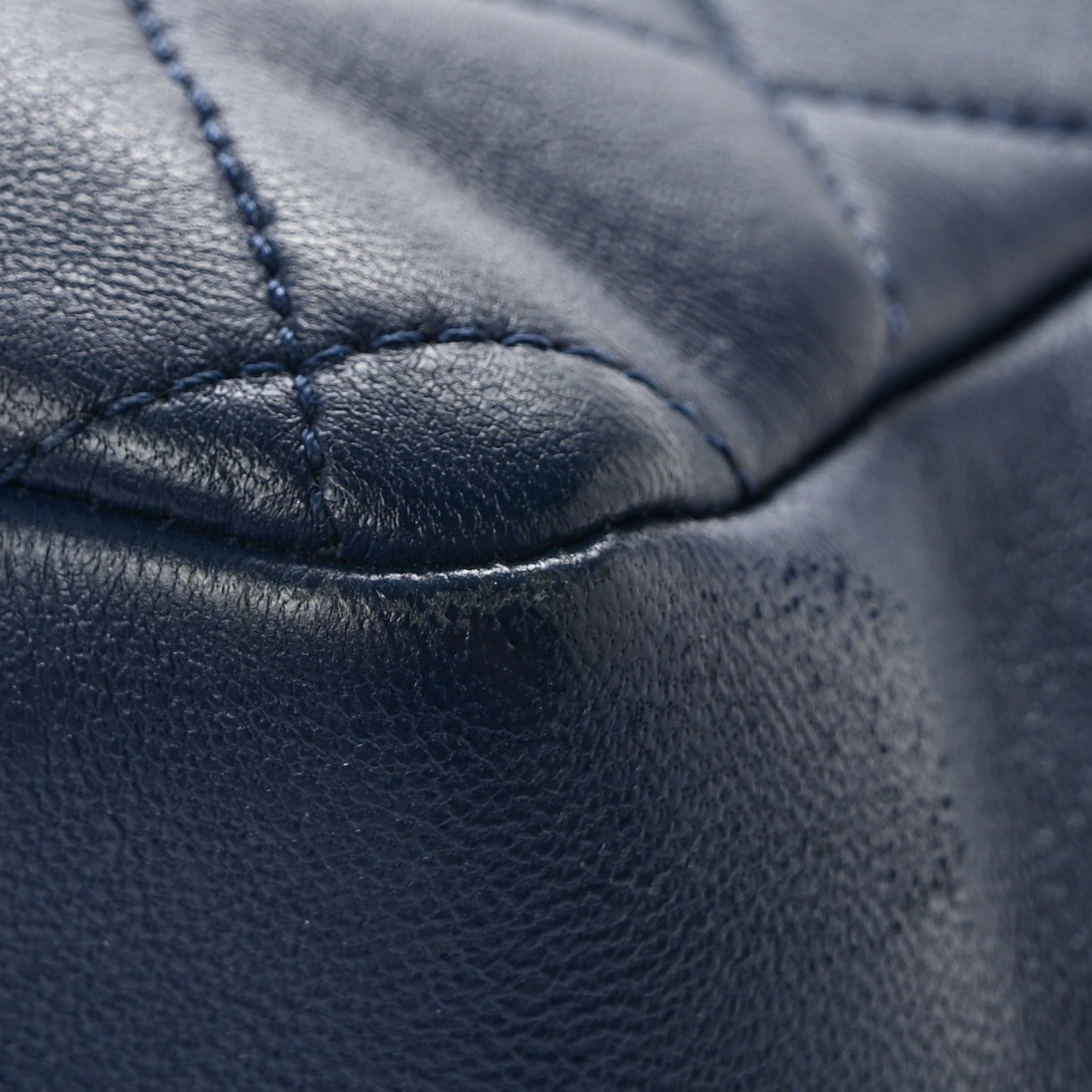Lambskin Quilted Resin Bi-Color Chain Flap Bag Navy