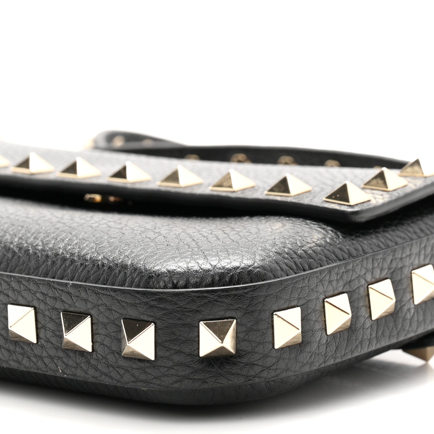 Grainy Calfskin Rockstud Crossbody Pouch Black