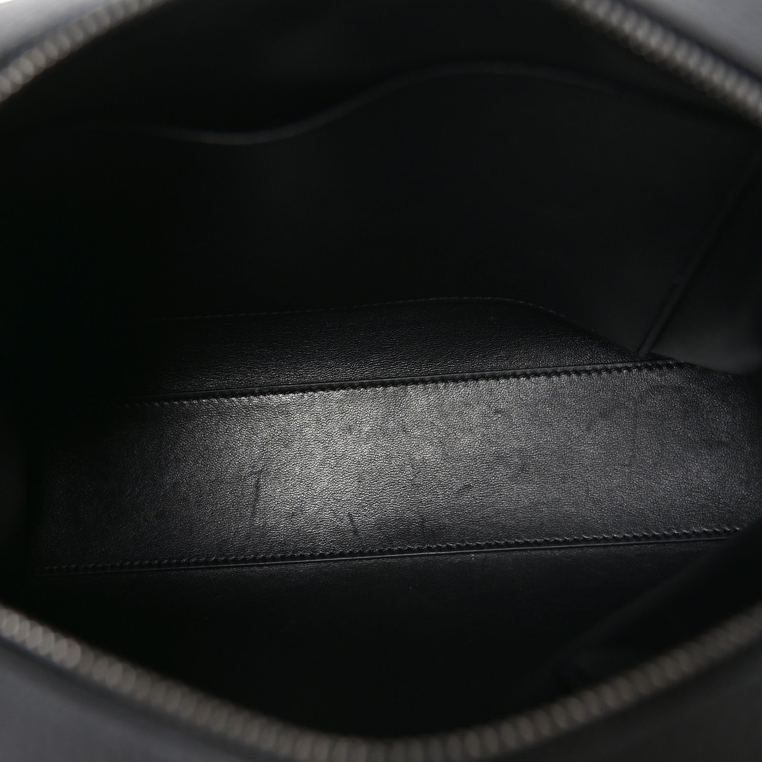 Matte Grained Calfskin India 10 Black