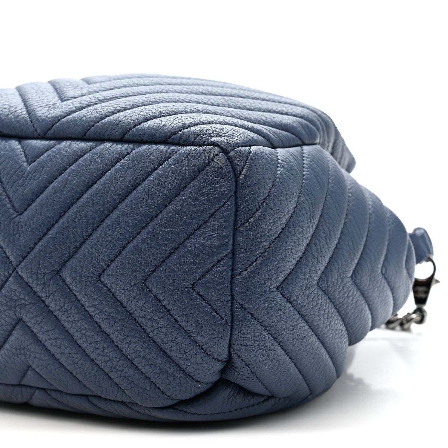 Deerskin Chevron Small CC Chain Bucket Bag Navy Blue