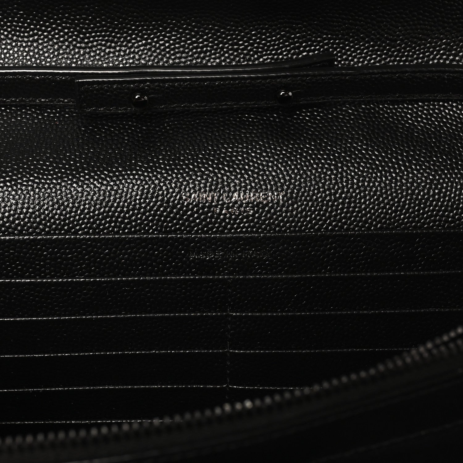 Grain De Poudre Matelasse Chevron Monogram Monochrome Chain Wallet Black