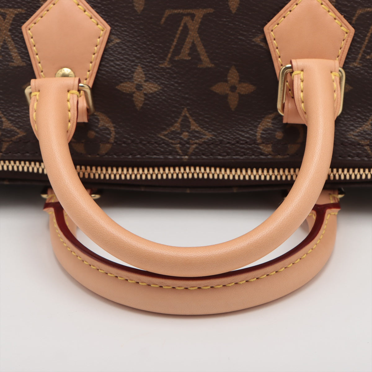 Louis Vuitton Monogram Canvas Speedy Bandouliere 25 [Clearance Sale]