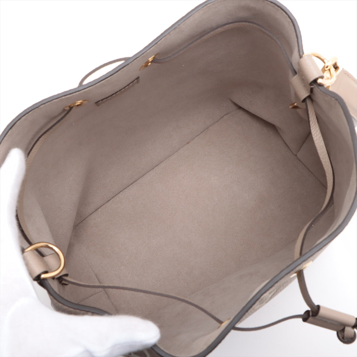 Louis Vuitton Tourterelle Bicolour Monogram Empreinte Leather NeoNoe MM [Rented Out)