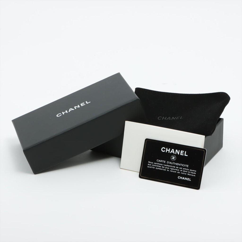 Chanel Vertical Fold Lambskin Pink Card Case