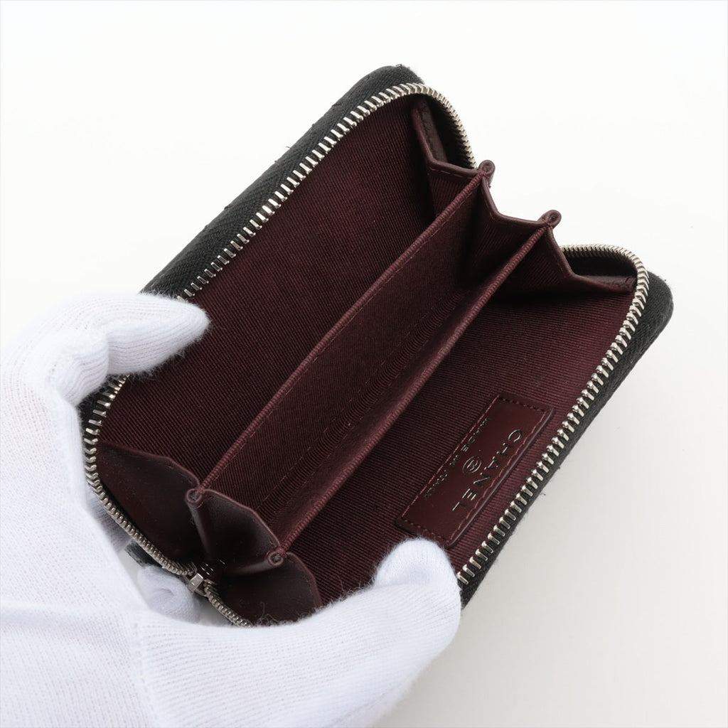 Chanel Zipper Caviar Black Card Holder - 31 series