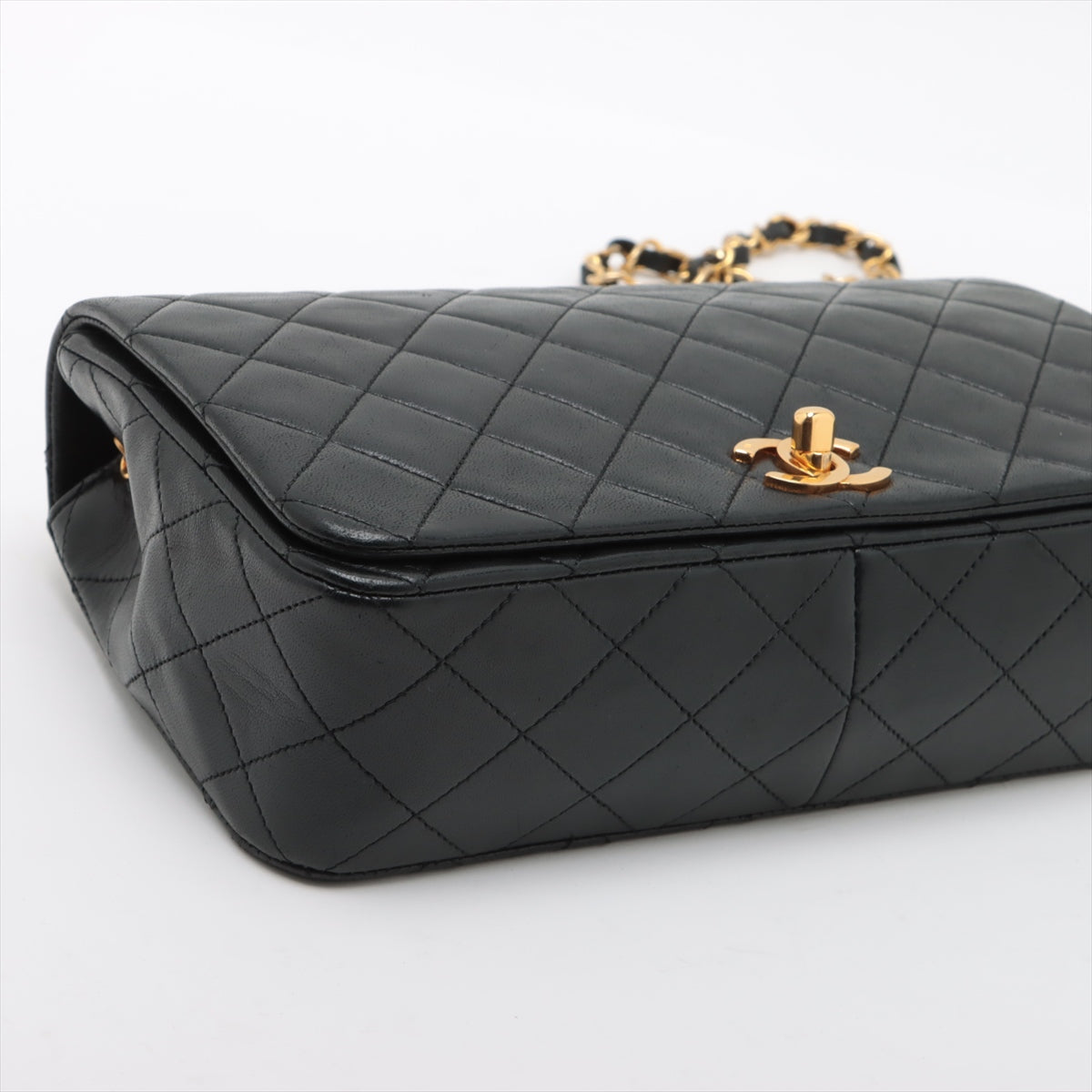 Chanel Vintage Flap Lambskin Crossbody Black
