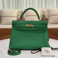 HERMÈS KELLY 32 VERT BAMBOU TOGO LEATHER WITH PALLADIUM HARDWARE (X STAMP)