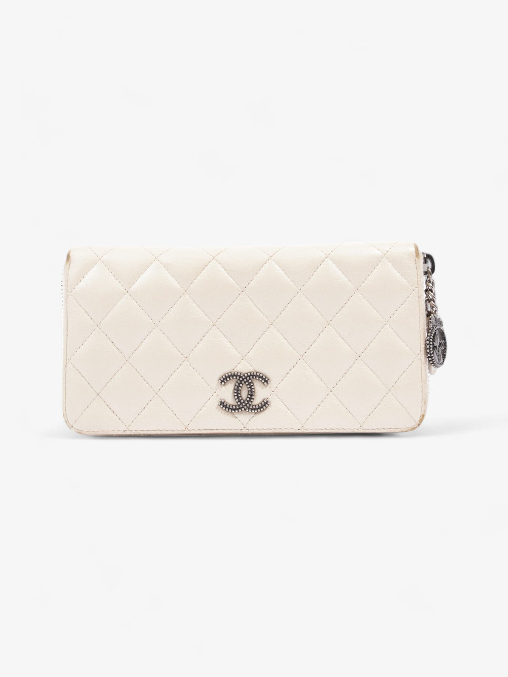 Chanel Zip Wallet Cream Lambskin Leather