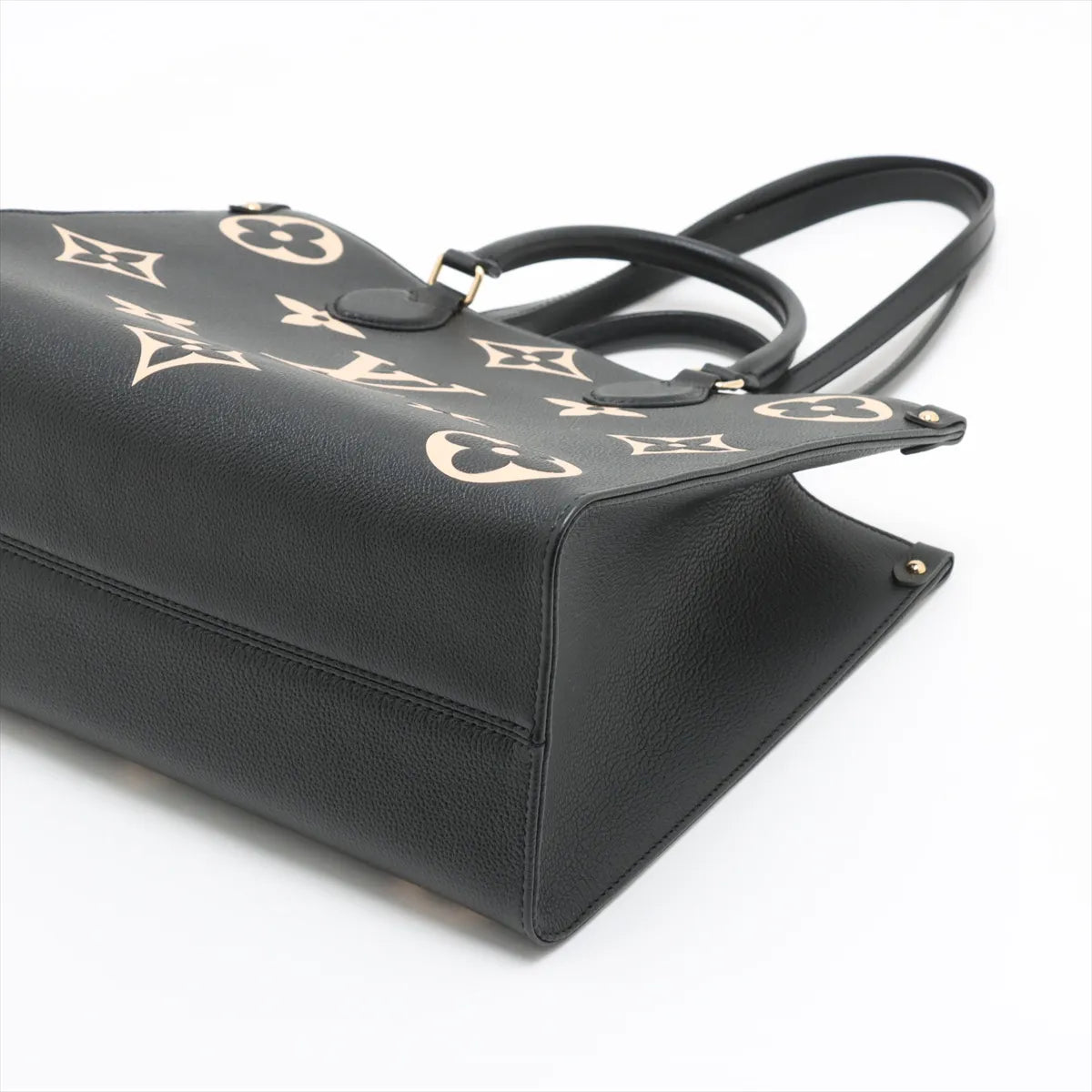 Louis Vuitton Black Beige Bicolor Monogram Empreinte Leather OnTheGo MM [Clearance Sale]
