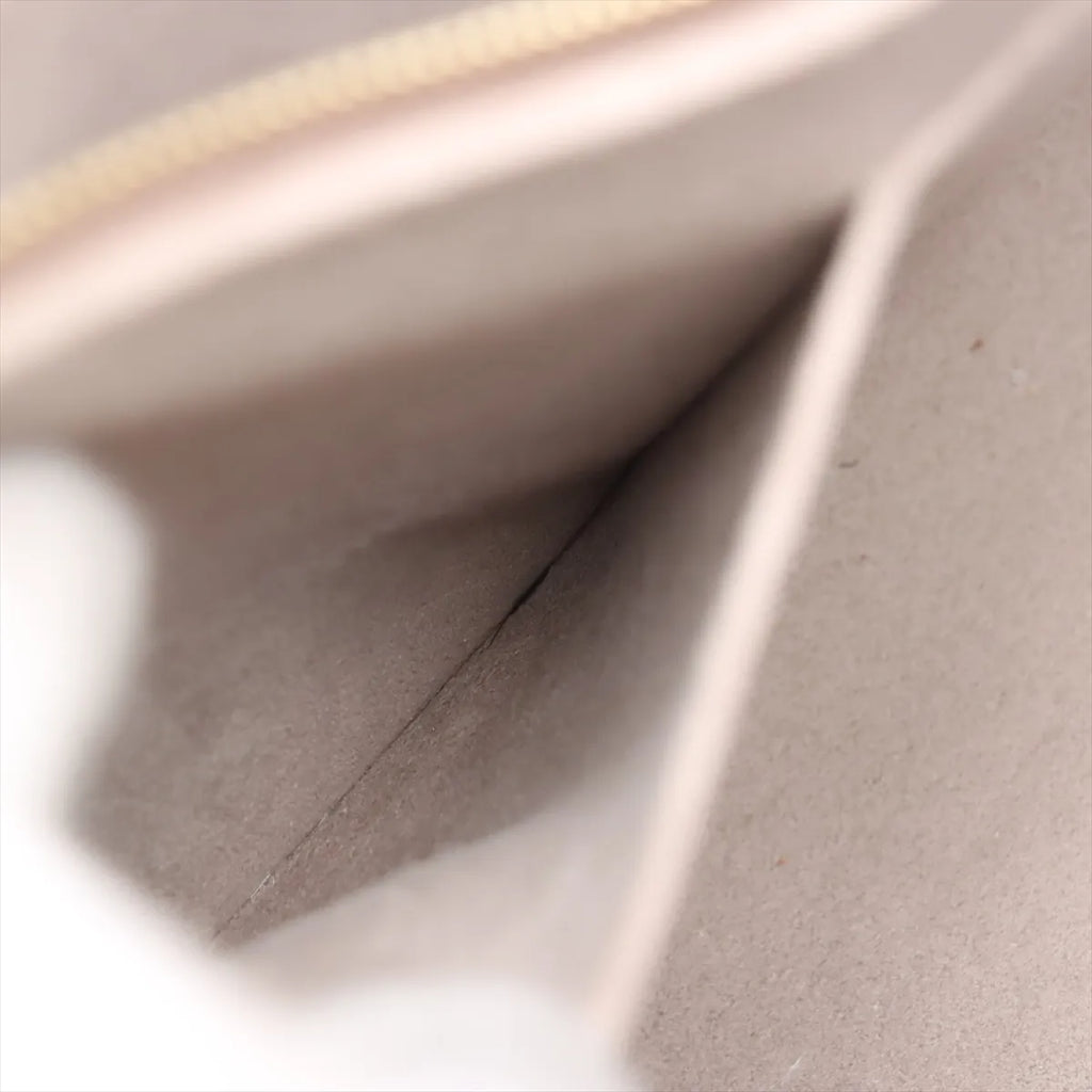 Louis Vuitton Tourterelle Bicolor Monogram Empreinte Leather OnTheGo MM [Clearance Sale]