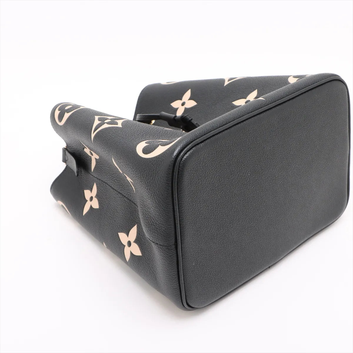 Louis Vuitton Black Beige Bicolor Monogram Empreinte Leather Neonoe MM [Clearance Sale]