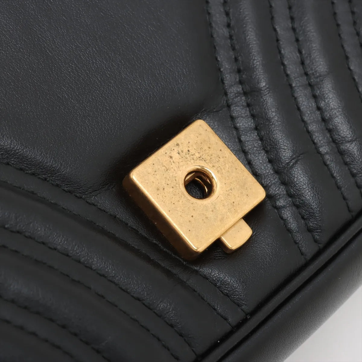 Gucci Black Leather GG Marmont Medium Shoulder Bag [Clearance Sale]