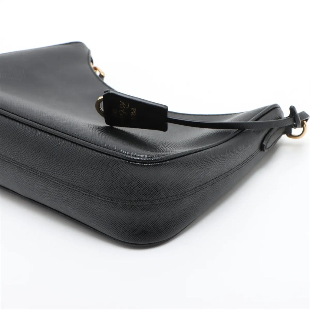 Prada Black Saffiano Leather and Re-Nylon Re-Edition 2005 Shoulder Bag [Clearance Sale]