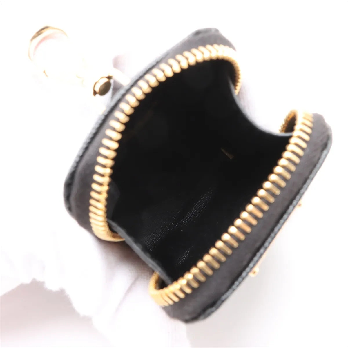 Prada Black Saffiano Leather and Re-Nylon Re-Edition 2005 Shoulder Bag [Clearance Sale]