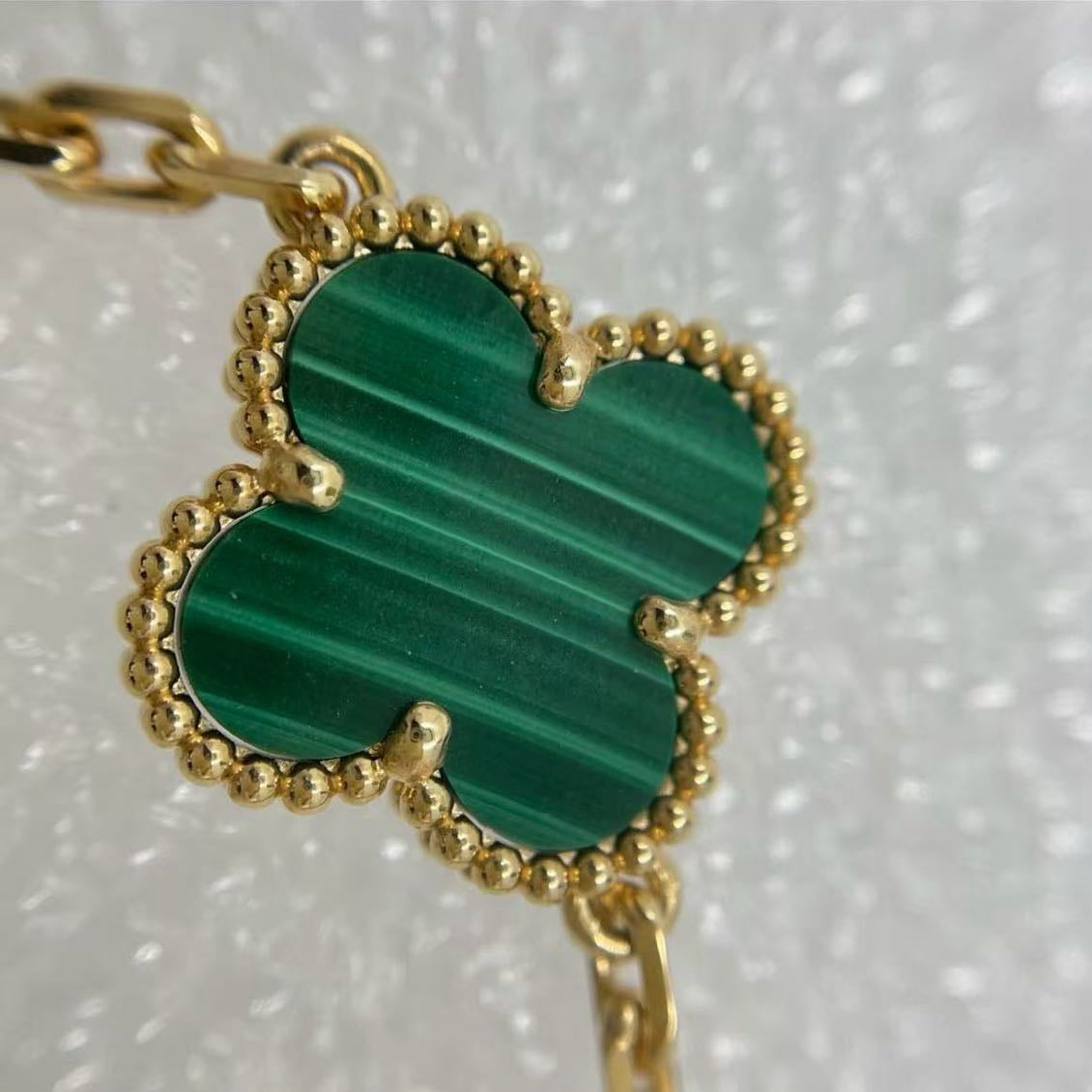 Van Cleef & Arpels Vintage Alhambra 5 Motif Bracelet Yellow Gold Malachite 2019
