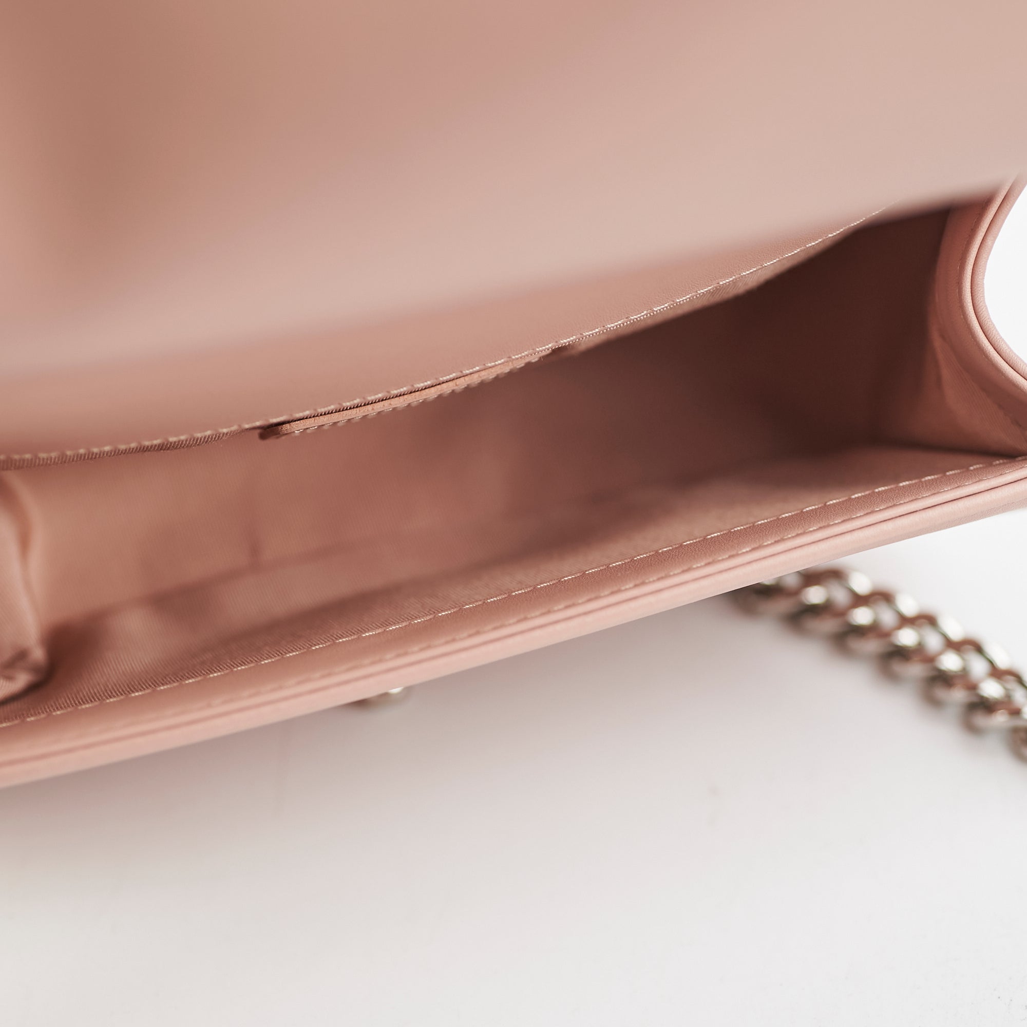 Chanel Old Medium Boy Pink