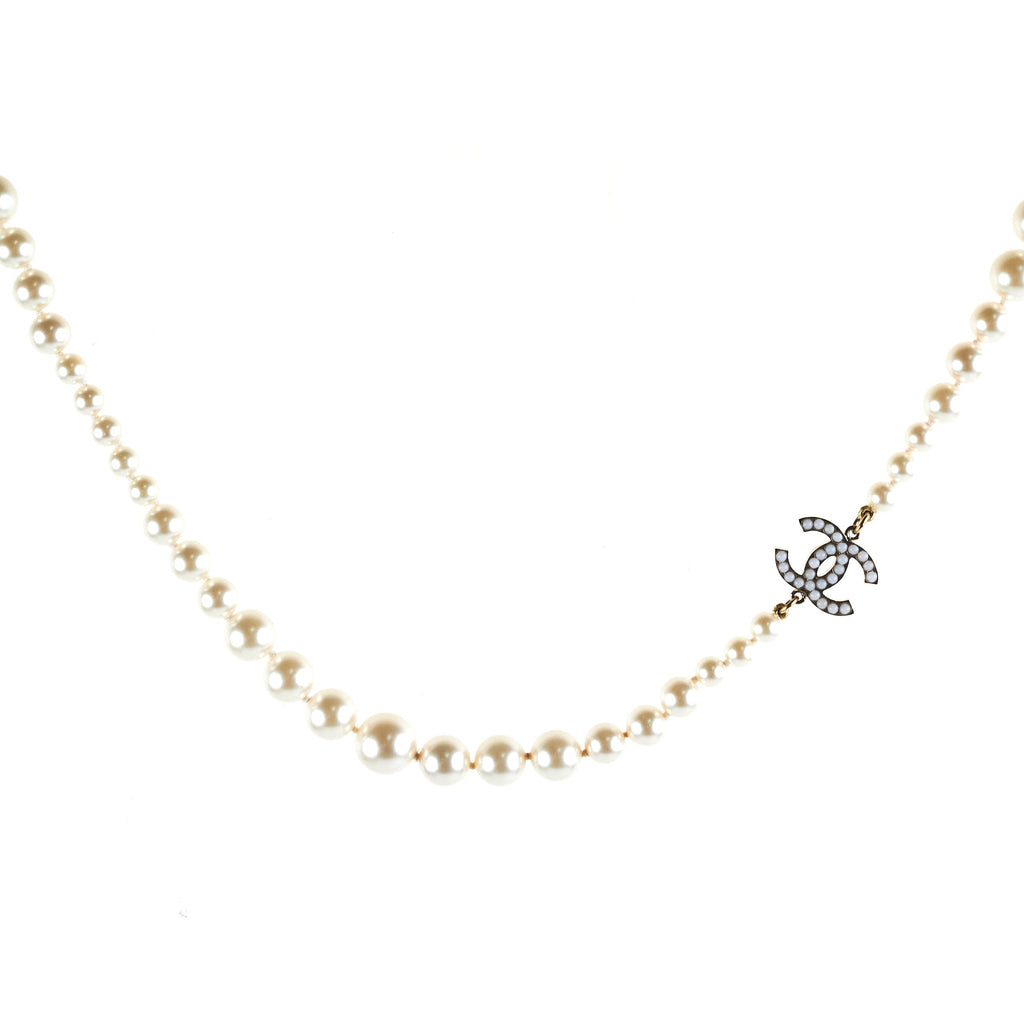 Chanel Long Pearl CC Logo Necklace Costume Jewellery
