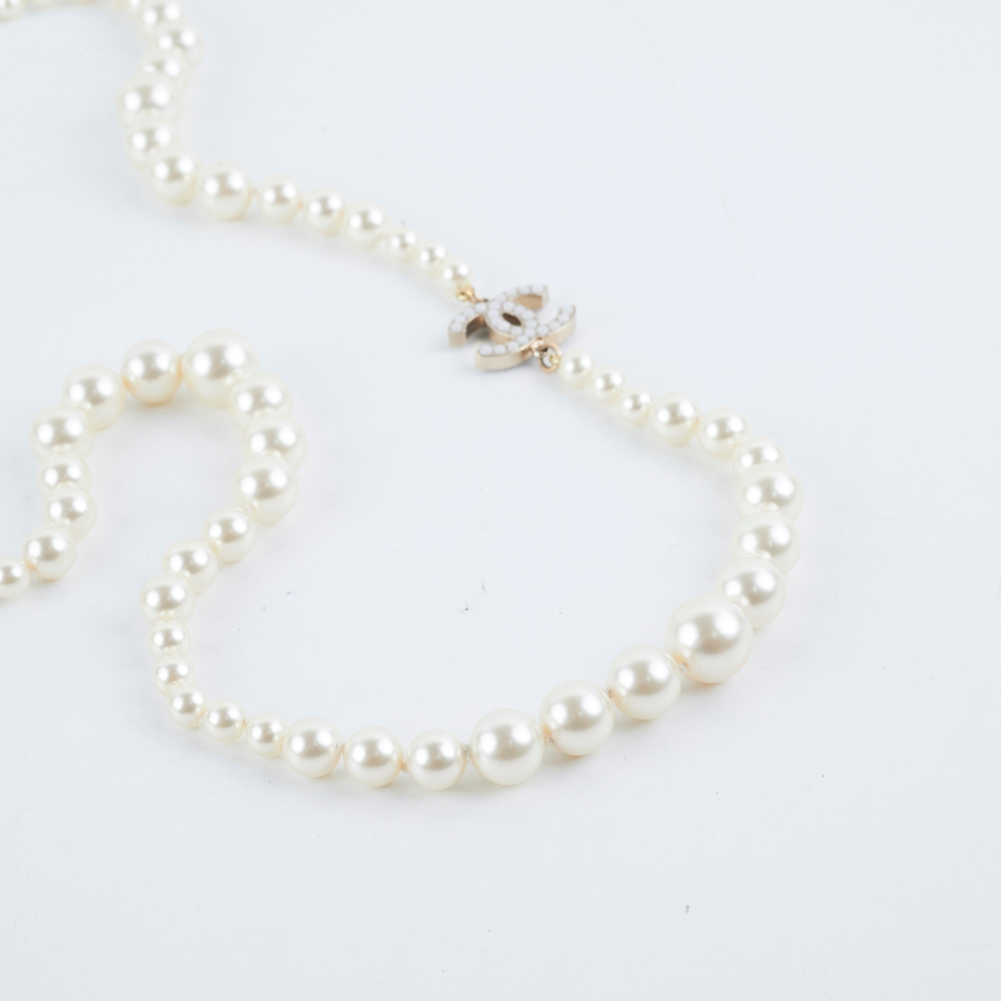 Chanel Long Pearl CC Logo Necklace Costume Jewellery