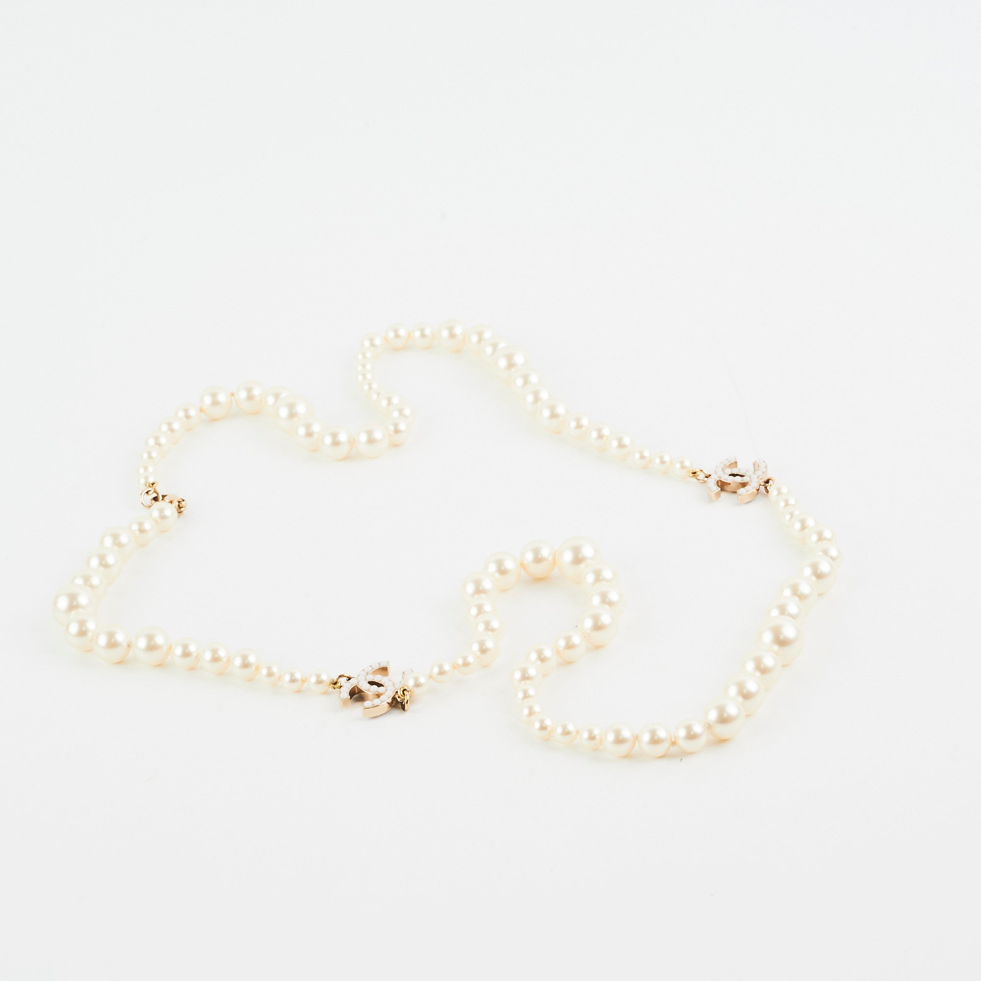 Chanel Long Pearl CC Logo Necklace Costume Jewellery