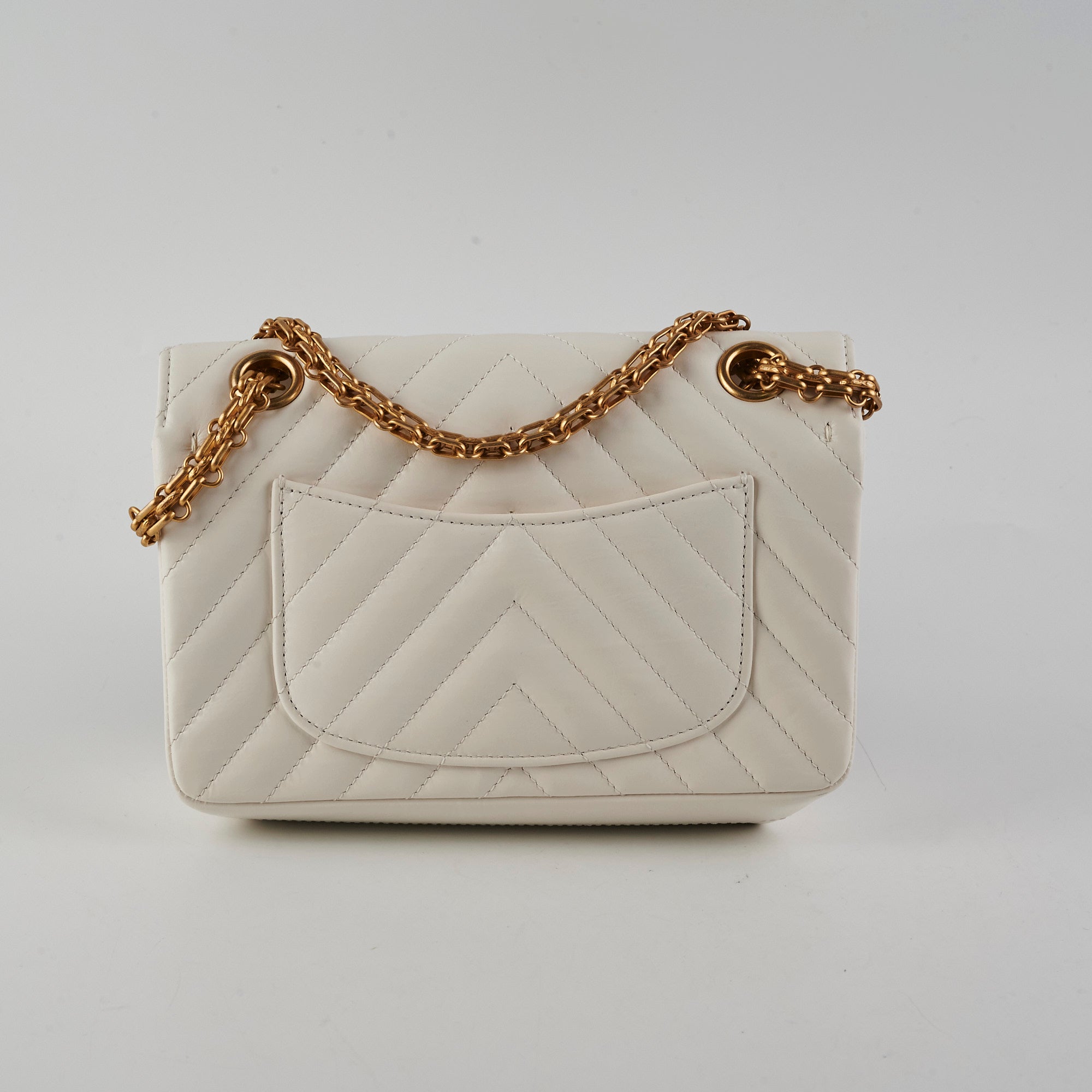 Chanel Mini 2.55 Chevron White (Microchip)