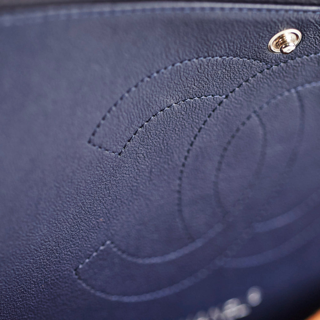 Chanel Jumbo Classic Double Flap Caviar Purple