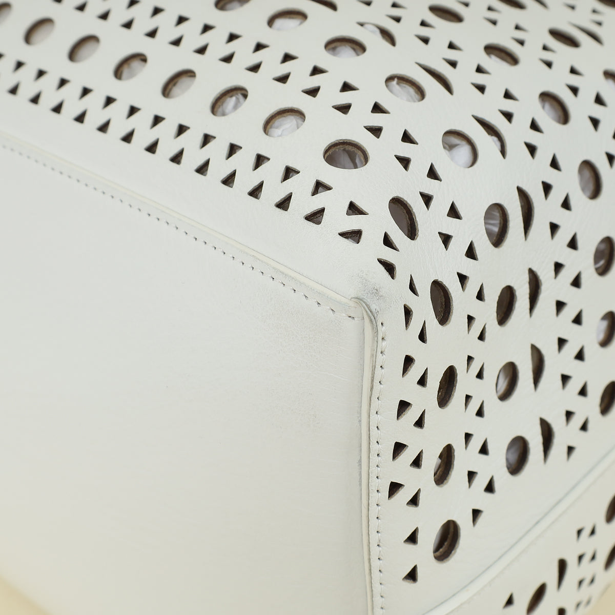 Alaïa White Mina 44 Tote Bag