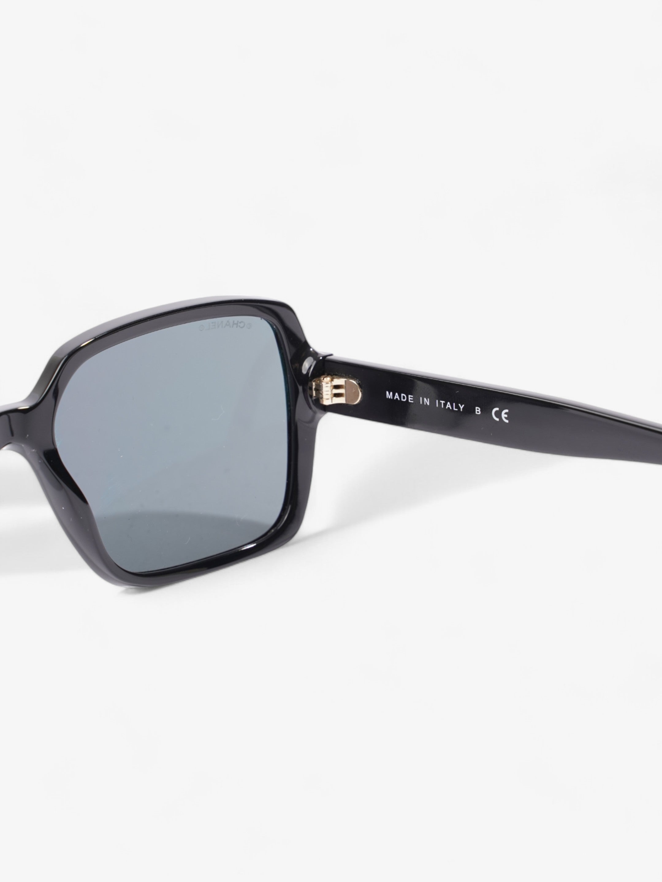 Chanel Square Framed Sunglasses Black / Gold Acetate 140mm