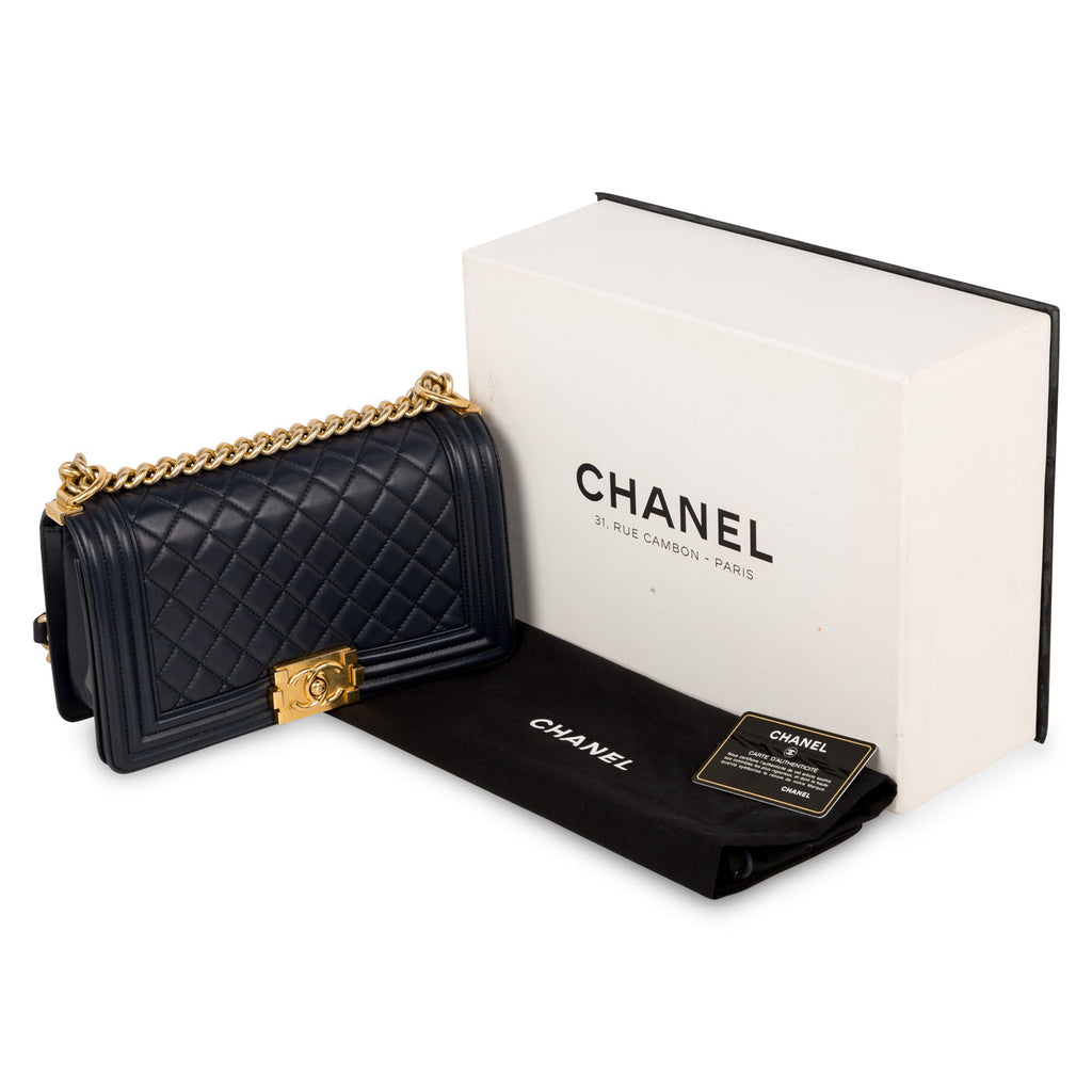 Chanel Boy Bag - Old Medium