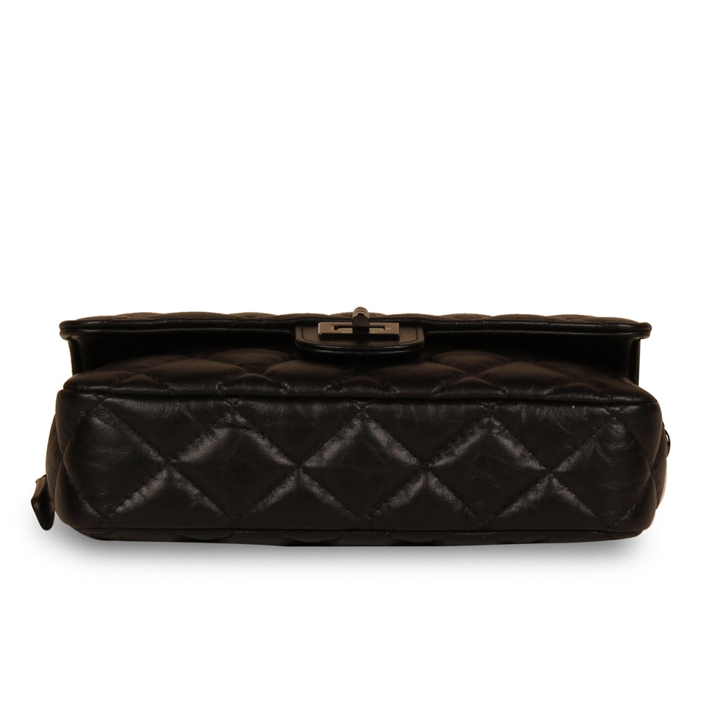 Chanel O-Case Re-Issue Crossbody - Black calfskin