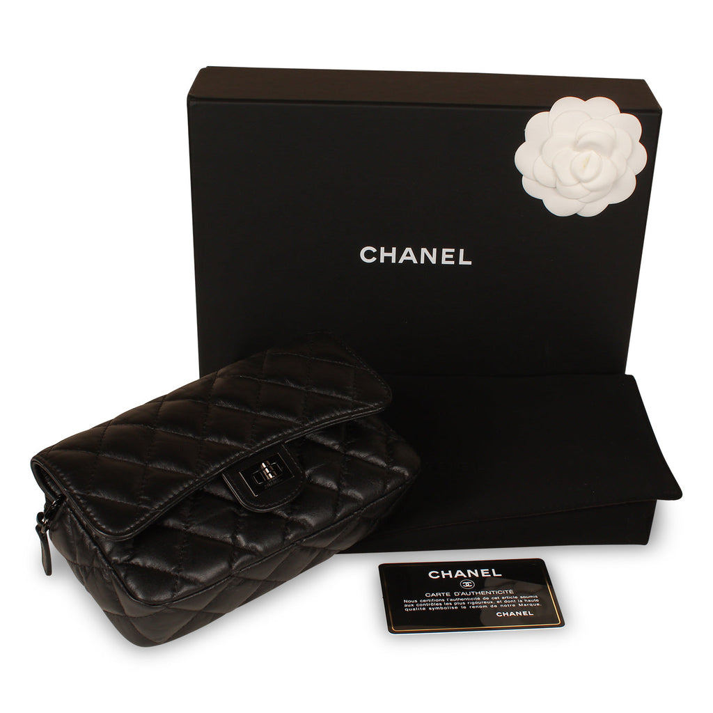 Chanel O-Case Re-Issue Crossbody - Black calfskin