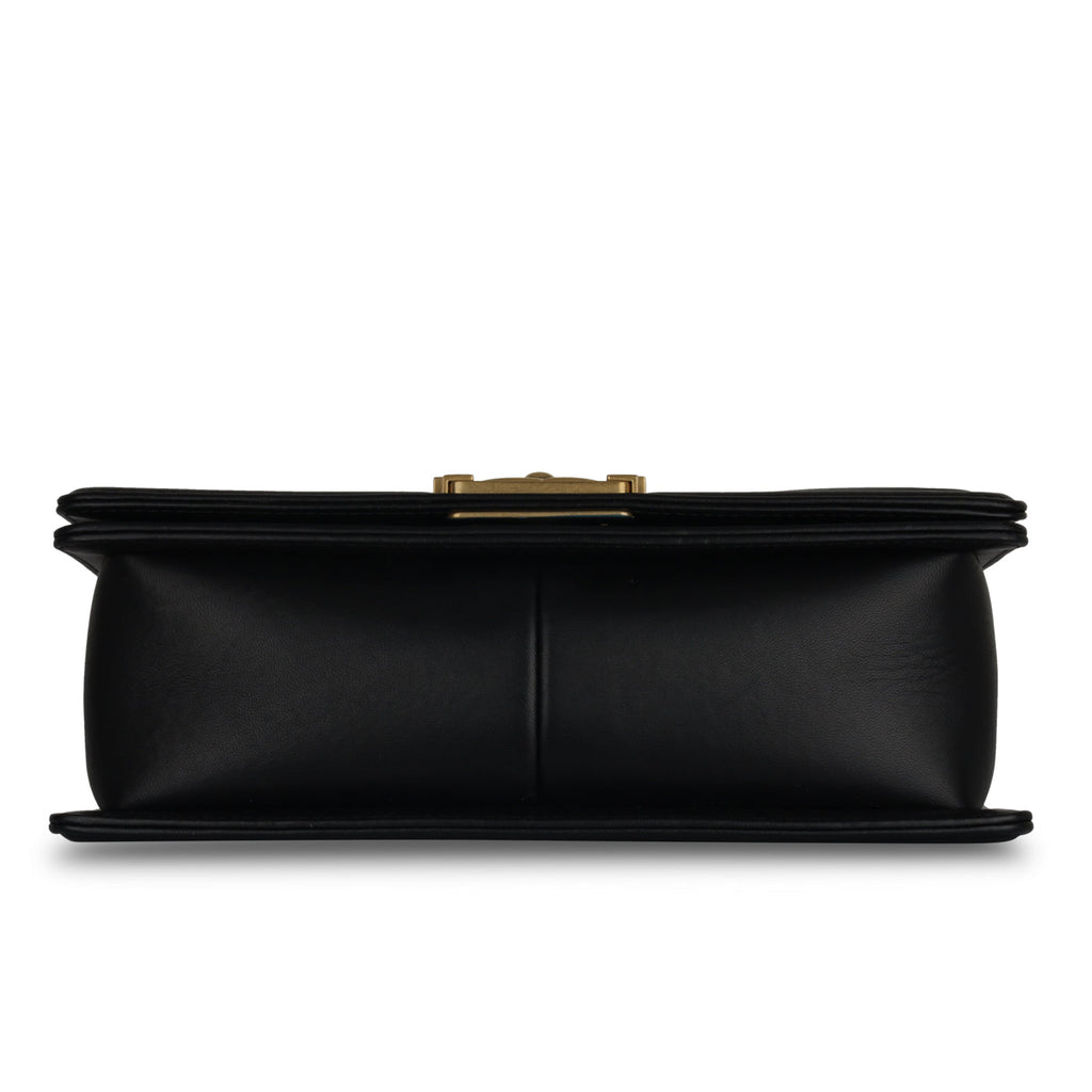 Chanel Old Medium Boy Bag - Black