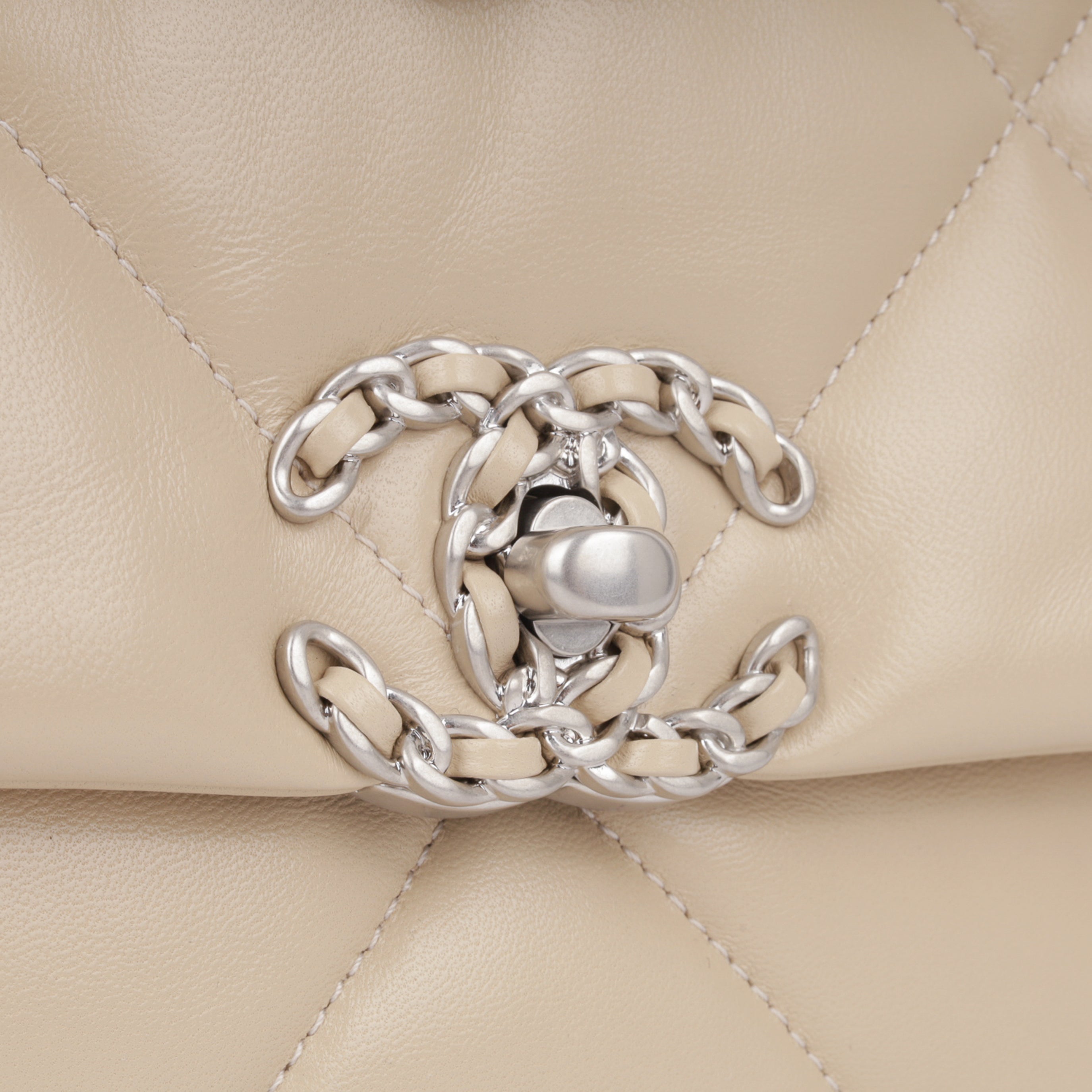 Chanel Chanel 19 Flap Bag - Small