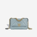 Chanel Chanel 19 - Small