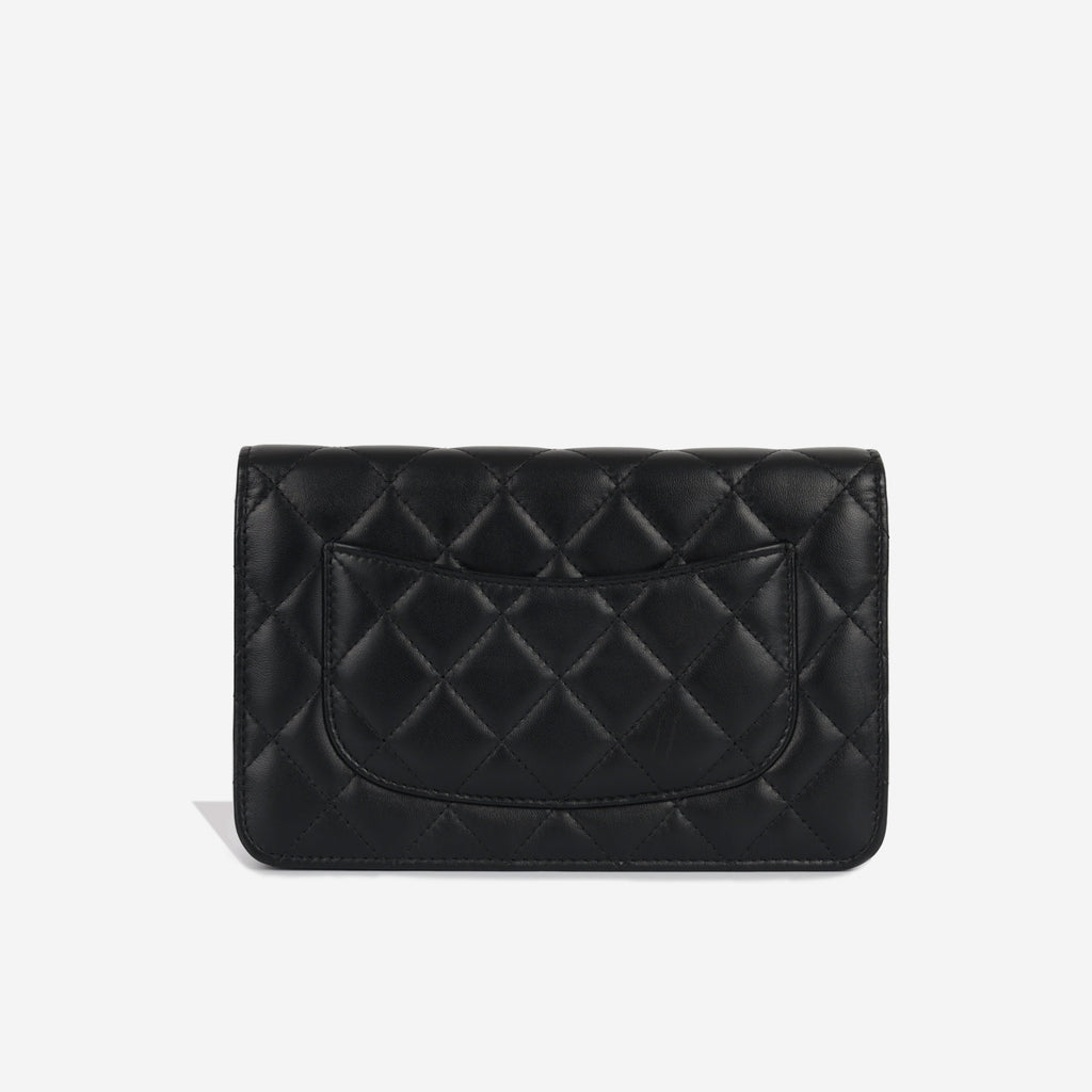 Chanel Wallet on Chain