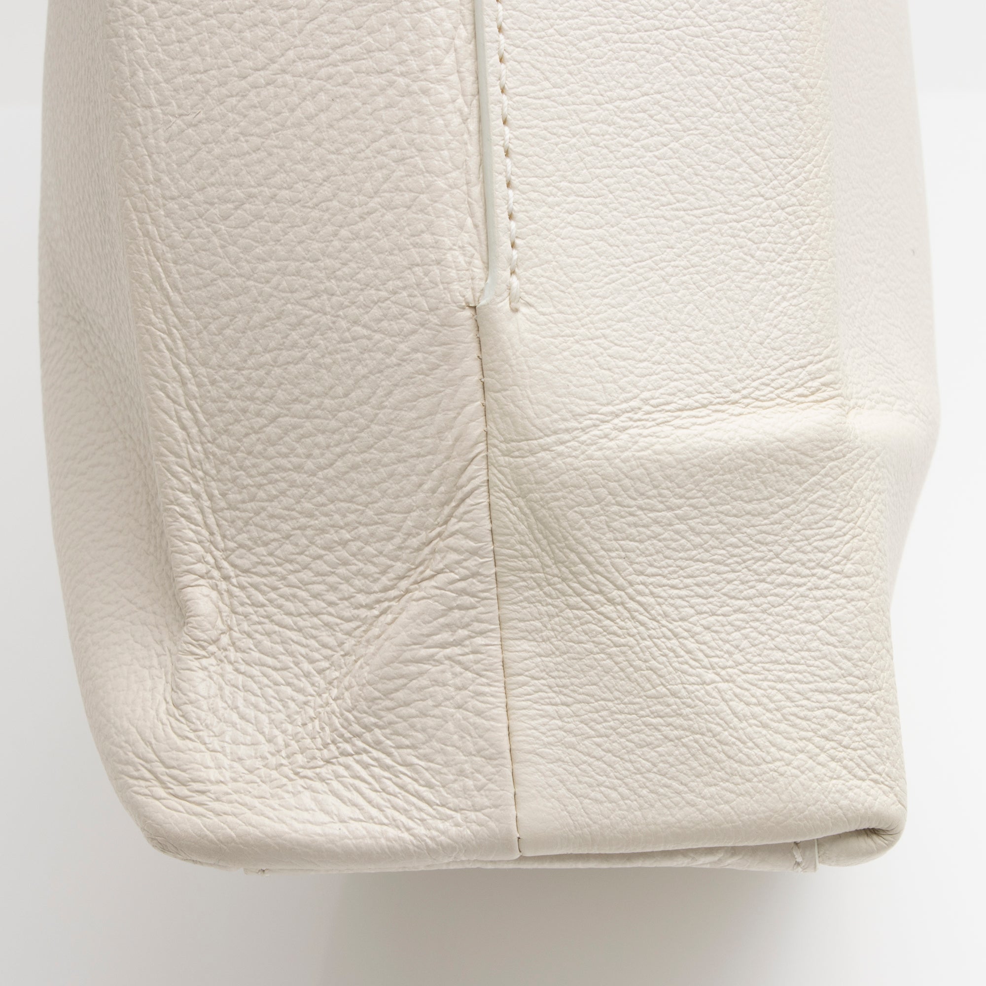Balenciaga Calfskin Logo Medium N/S Shopper Tote (SHF-23791)