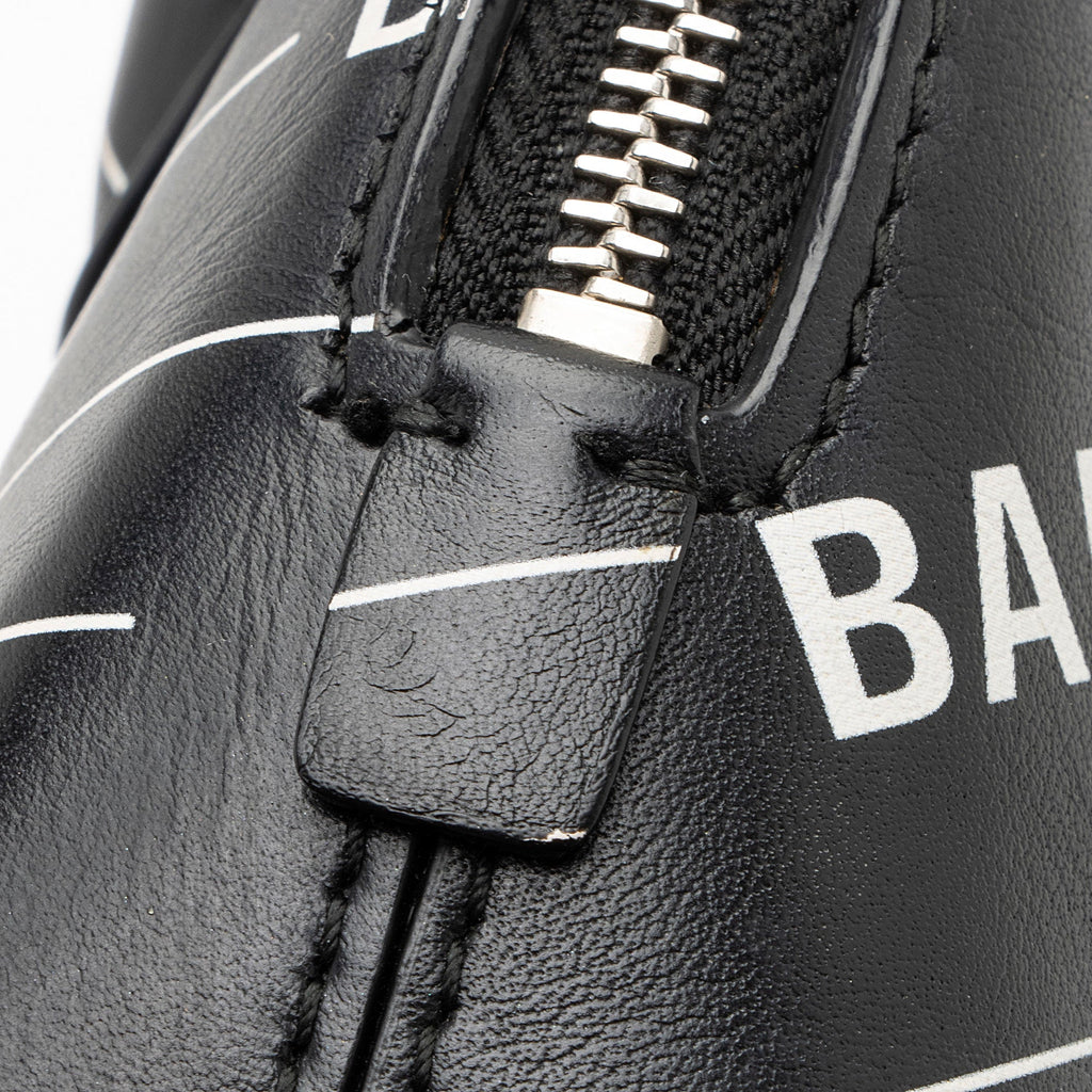 Balenciaga Calfskin Logo XXS Ville Top Handle (SHF-SiN99o)