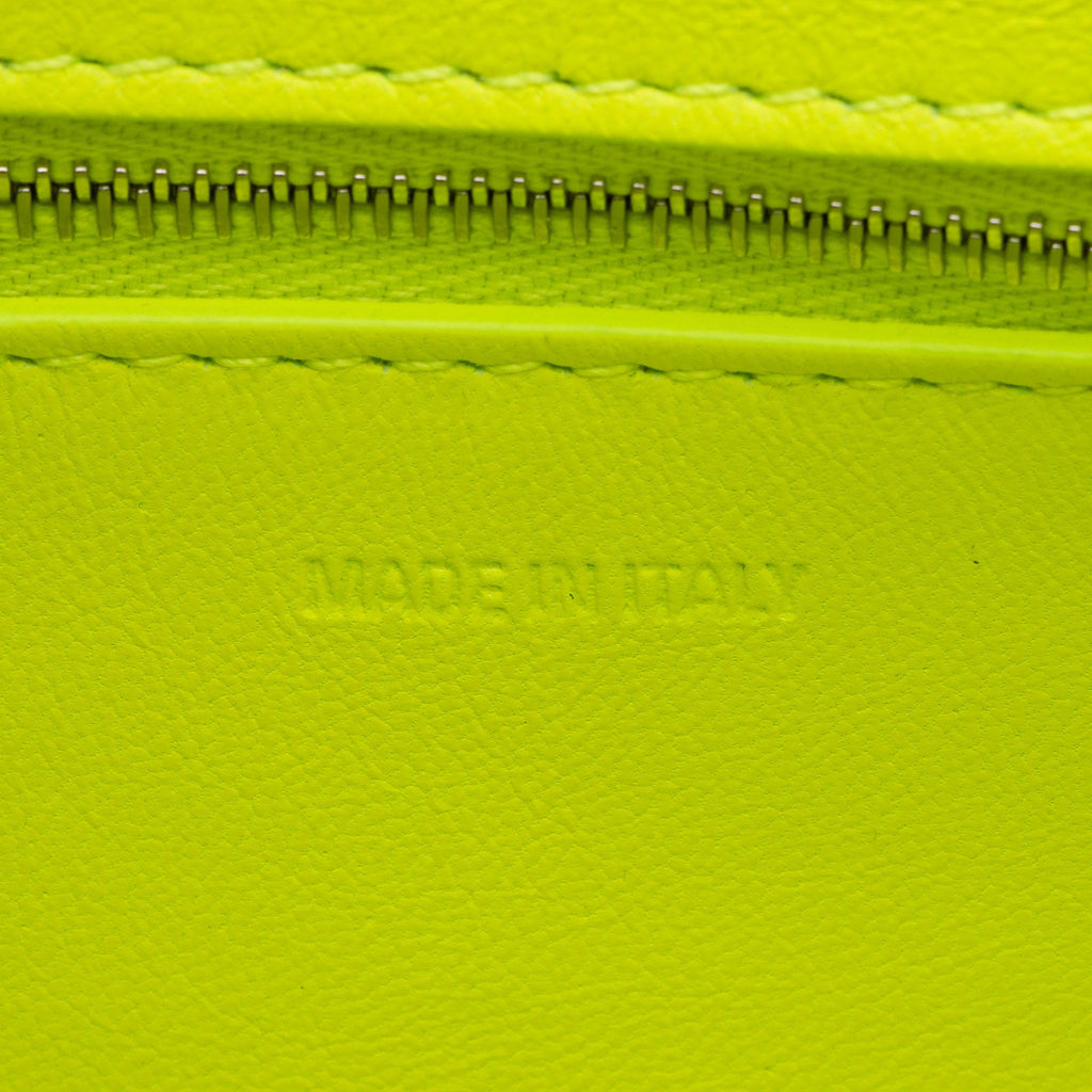 Balenciaga Croc Embossed Calfskin Downtown Small Shoulder Bag (SHF-k5auKT)