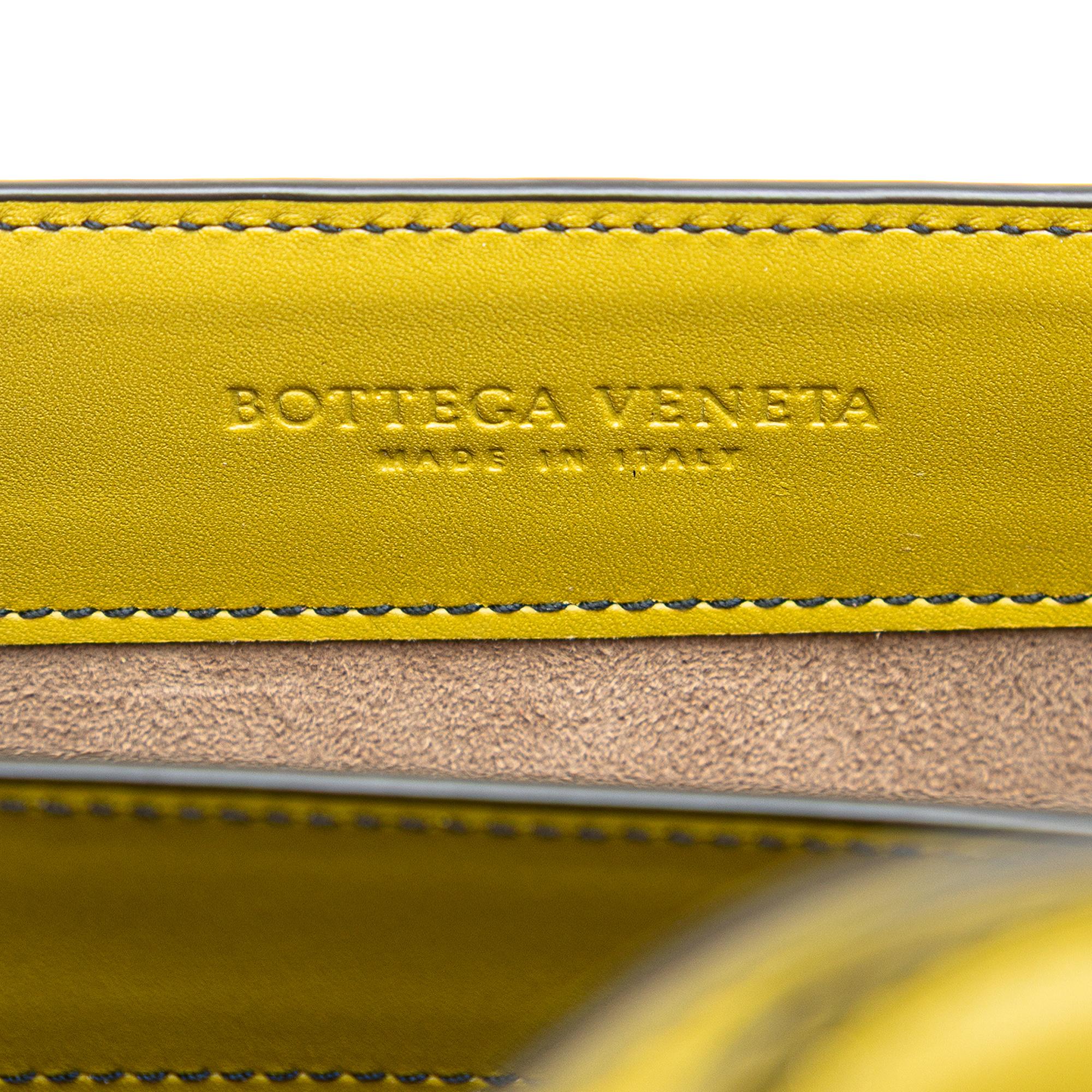 Bottega Veneta Bicolor Leather City Knot Shoulder Bag