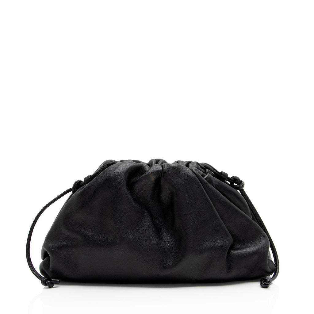Bottega Veneta Calfskin Mini Pouch (SHF-B5fYeM)