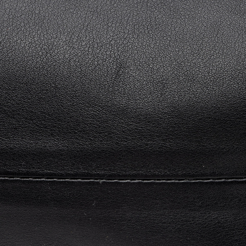 Bottega Veneta Calfskin The Chain Pouch (SHF-6ijP3Y)