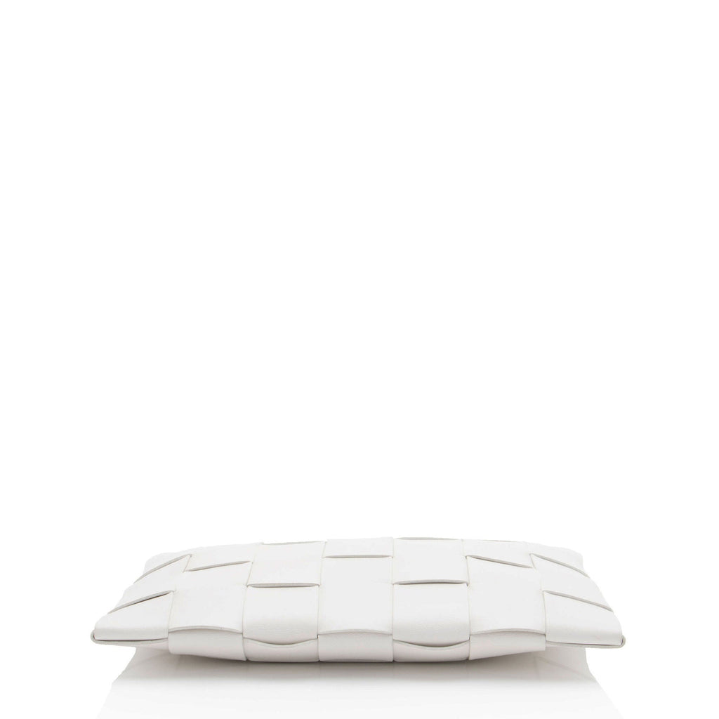 Bottega Veneta Intrecciato Nappa Cassette Medium Flat Zip Pouch
