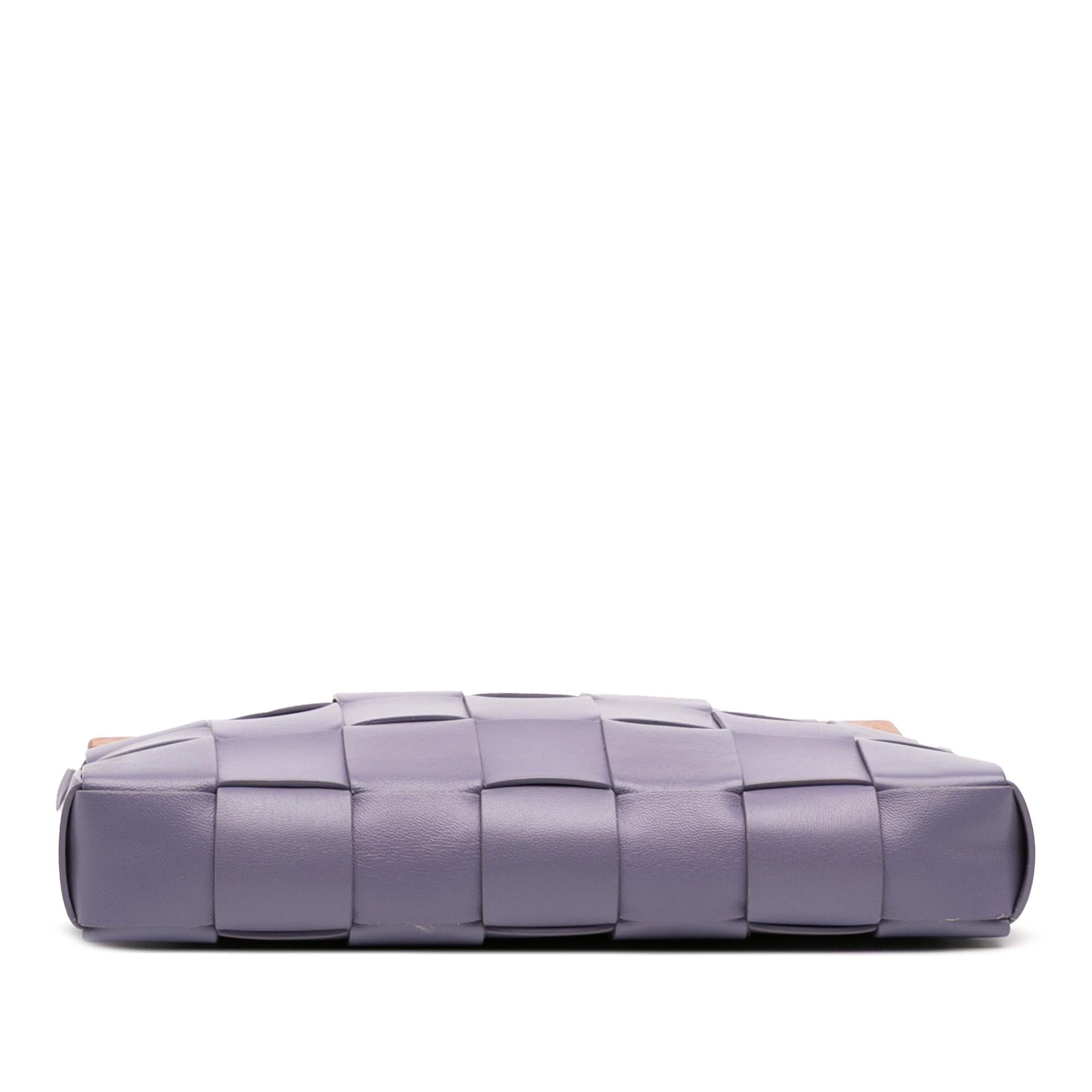 Bottega Veneta Lambskin Maxi Intrecciato The Snap Clutch