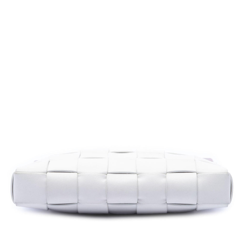 Bottega Veneta Lambskin Maxi Intrecciato The Snap Clutch
