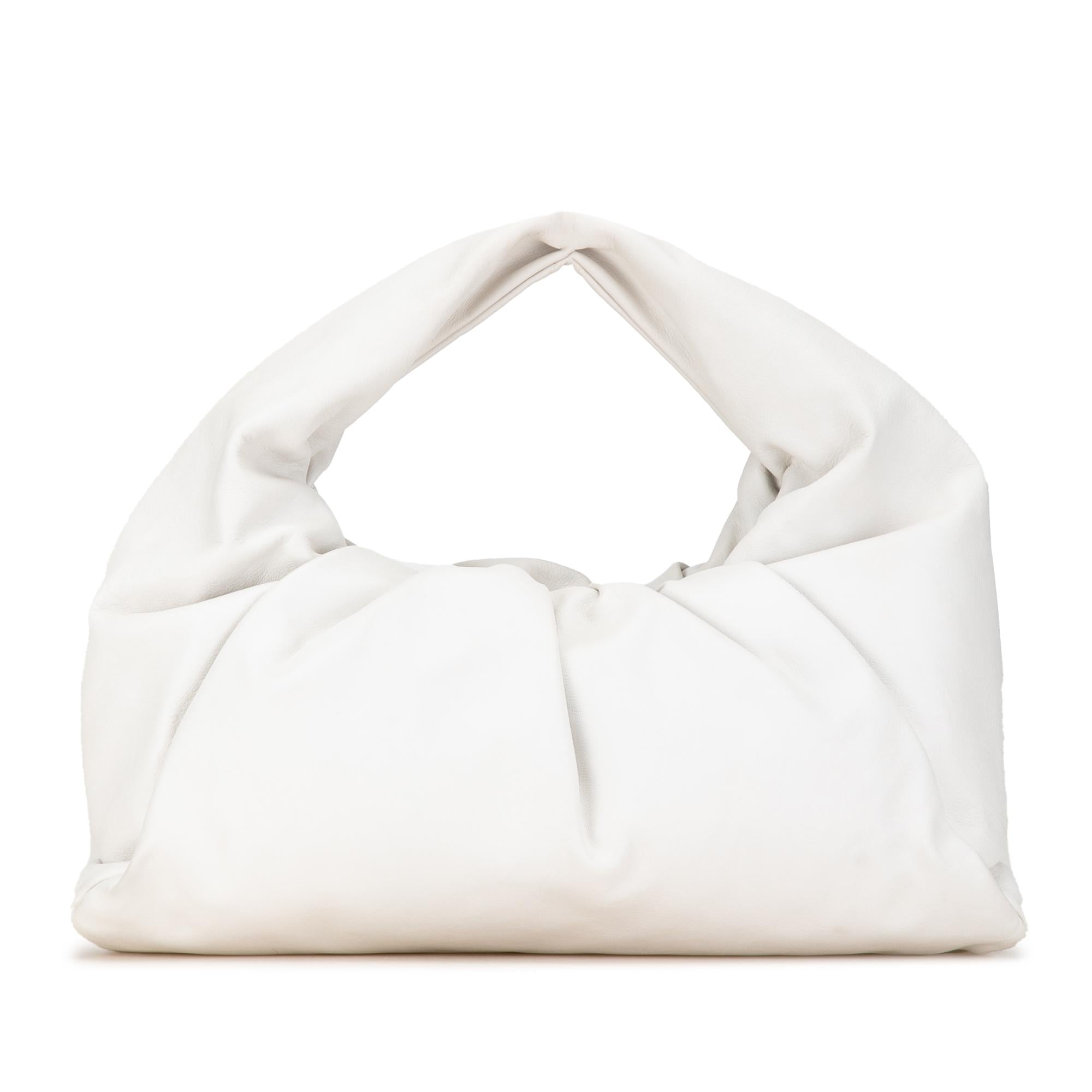 Bottega Veneta Lambskin The Shoulder Pouch (SHG-rYLPkX)