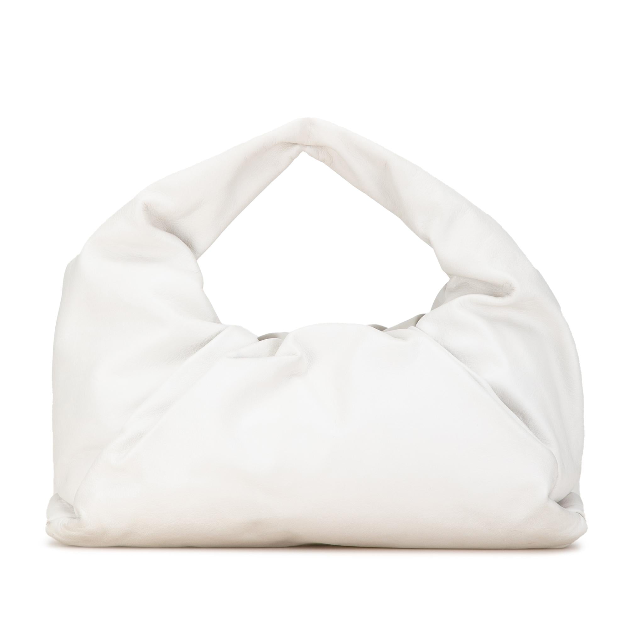 Bottega Veneta Lambskin The Shoulder Pouch (SHG-rYLPkX)