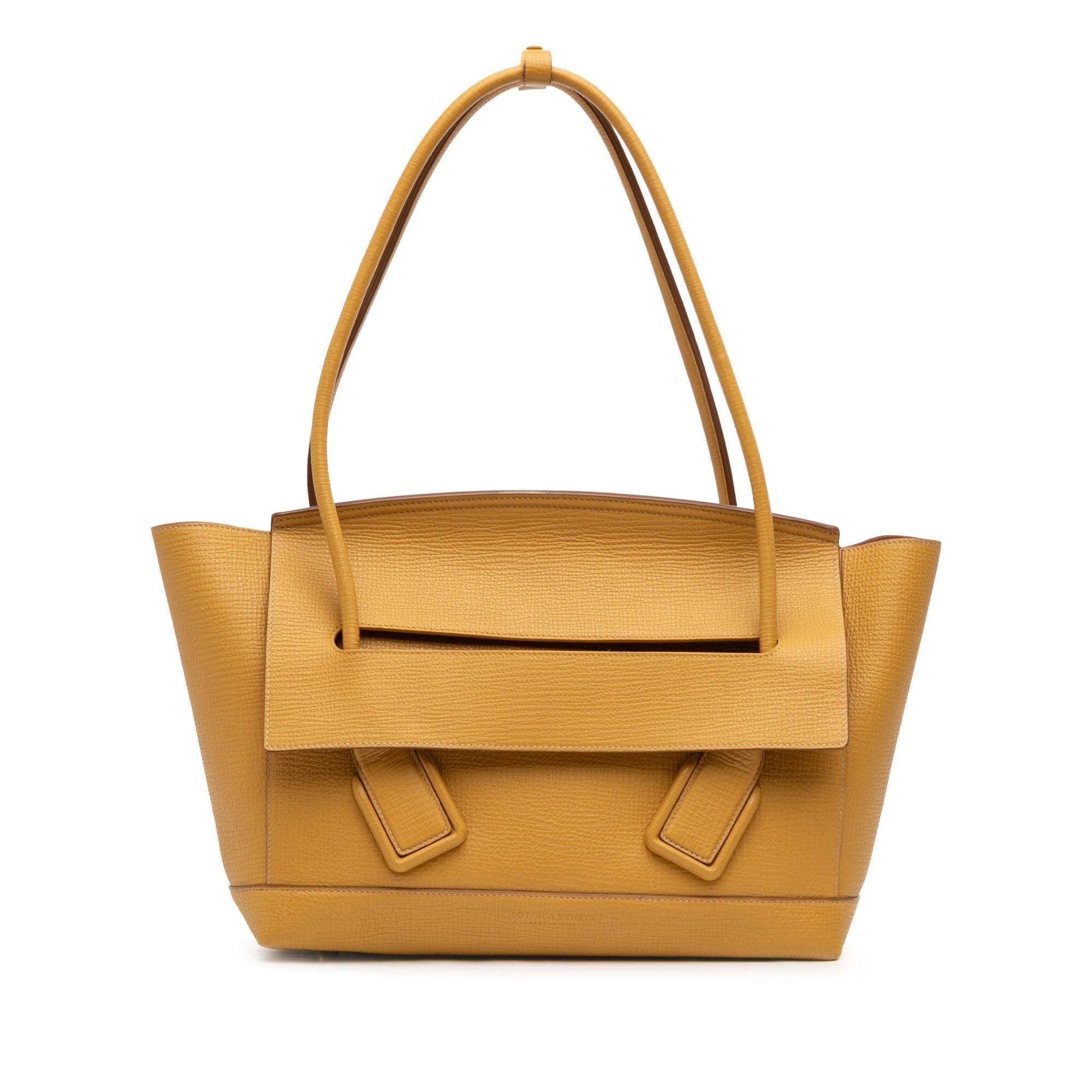 Bottega Veneta Medium Grained Calfskin The Arco Tote